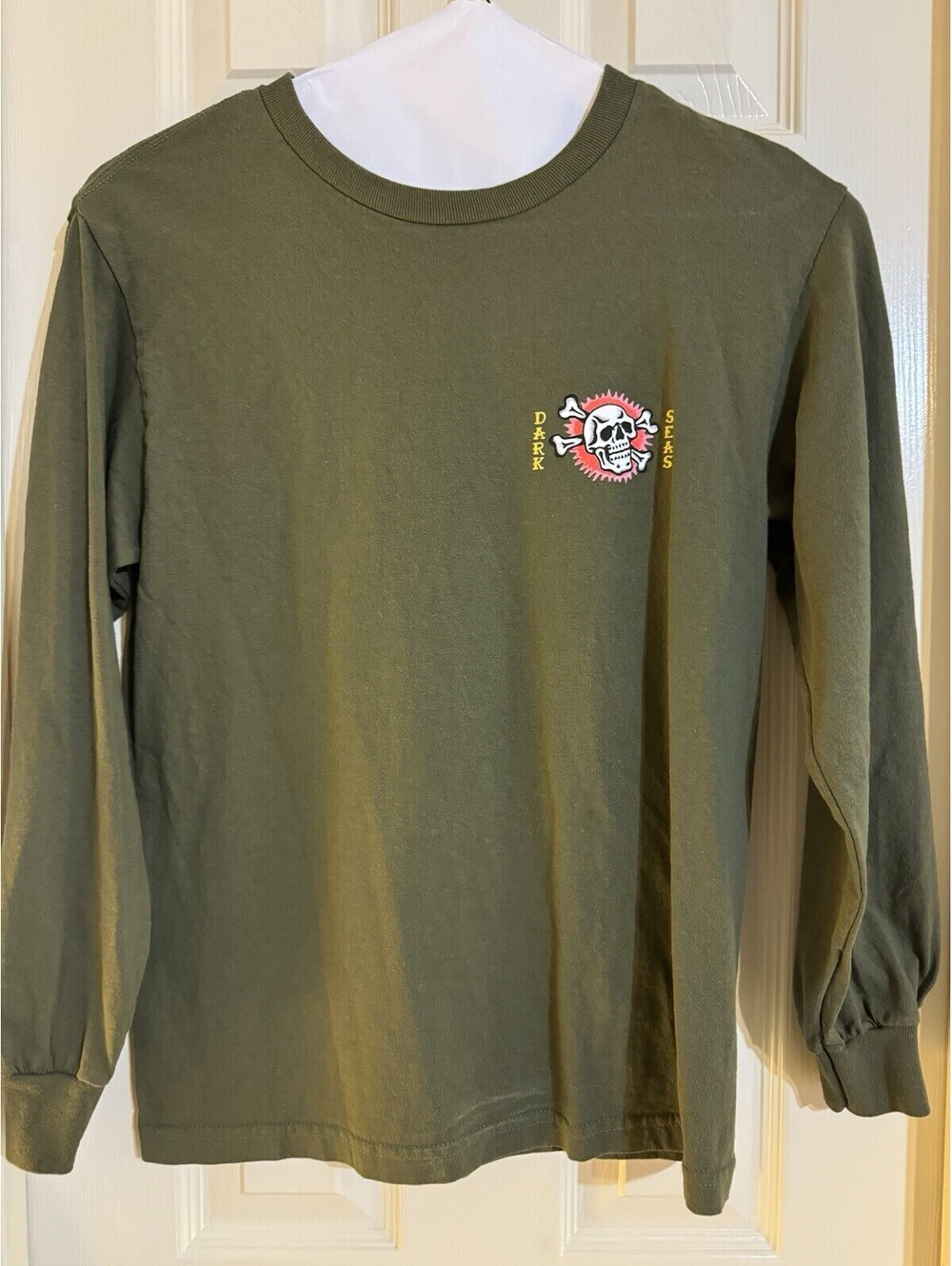 Men’s Dark Seas Death Before Dishonor Skull & Bones  Long Sleeve T-shirt